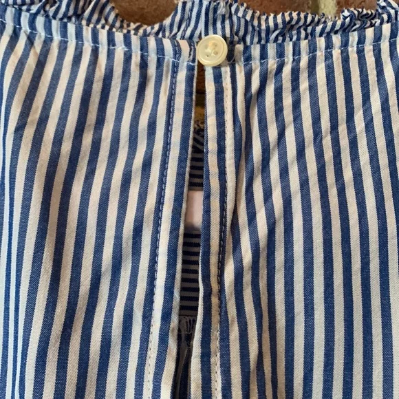 The Softest high neck ruffled sleeveless blouse with stripes and ruffles LOFT MP - Picture 3 of 7